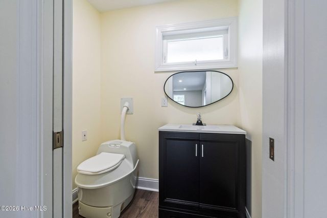 229 Yorkshire Lane, Wilmington, NC 28409
