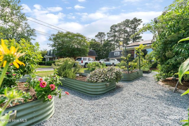 229 Yorkshire Lane, Wilmington, NC 28409