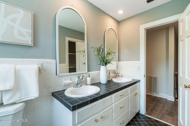 229 Yorkshire Lane, Wilmington, NC 28409