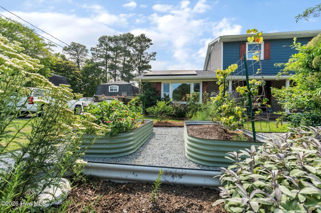 229 Yorkshire Lane, Wilmington, NC 28409
