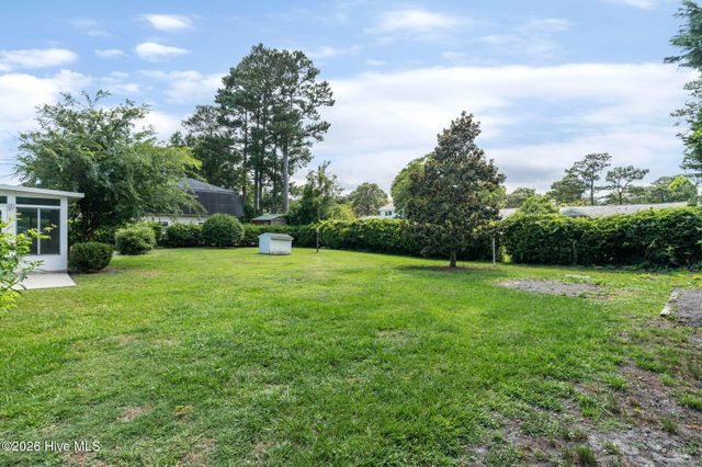 229 Yorkshire Lane, Wilmington, NC 28409