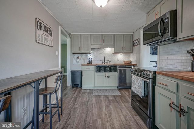 178 E MILLBROOKE AVE, Woodstown, NJ 08098