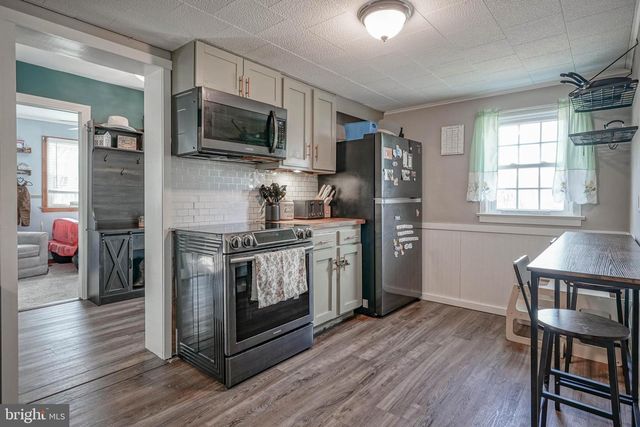 178 E MILLBROOKE AVE, Woodstown, NJ 08098