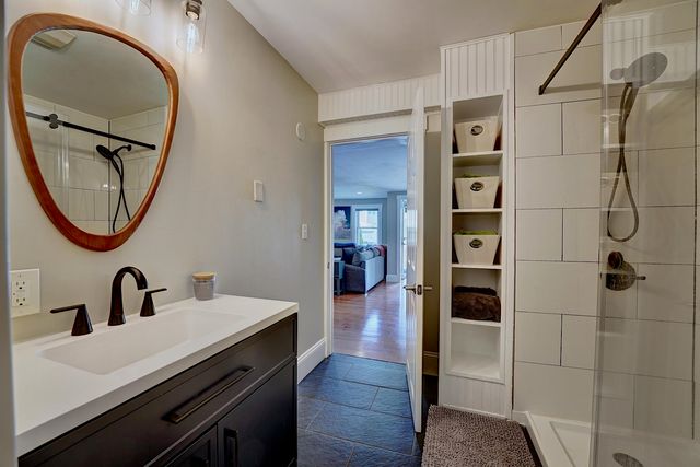15 Arbor St # 1, Exeter, NH 03833