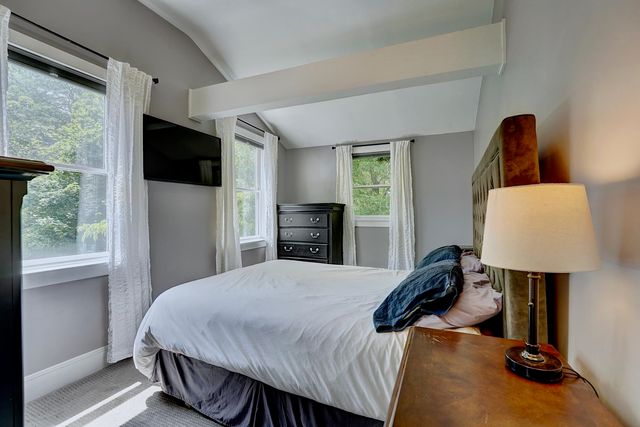 15 Arbor St # 1, Exeter, NH 03833