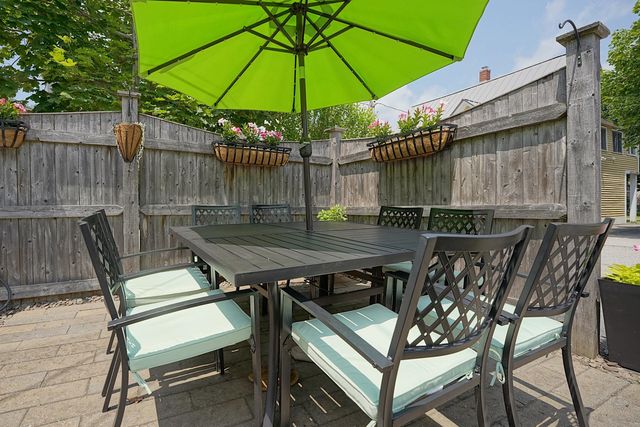 15 Arbor St # 1, Exeter, NH 03833