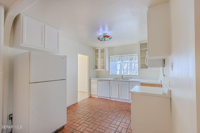 1017 LARIAT Street, El Paso, TX 79915