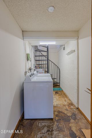 1017 LARIAT Street, El Paso, TX 79915