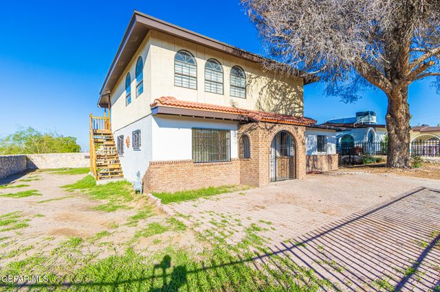 1017 LARIAT Street, El Paso, TX 79915