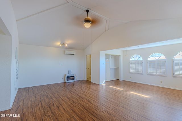 1017 LARIAT Street, El Paso, TX 79915