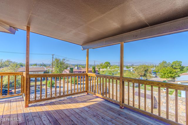 1017 LARIAT Street, El Paso, TX 79915