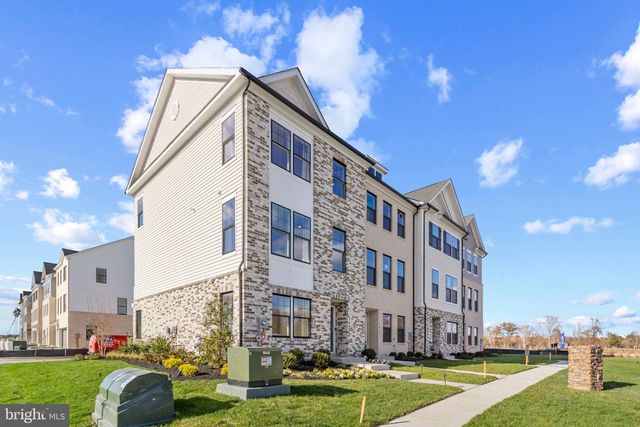 7407 CALM RETREAT BLVD, Brandywine, MD 20613