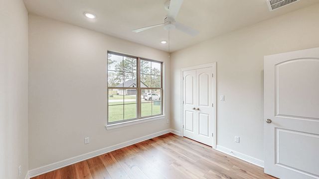 12124 Pinecrest Drive, Flint, TX 75762