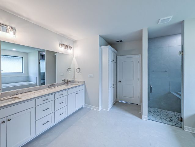 12124 Pinecrest Drive, Flint, TX 75762