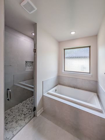 12124 Pinecrest Drive, Flint, TX 75762