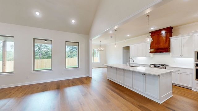 12124 Pinecrest Drive, Flint, TX 75762