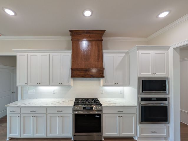 12124 Pinecrest Drive, Flint, TX 75762