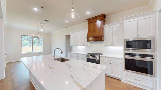 12124 Pinecrest Drive, Flint, TX 75762
