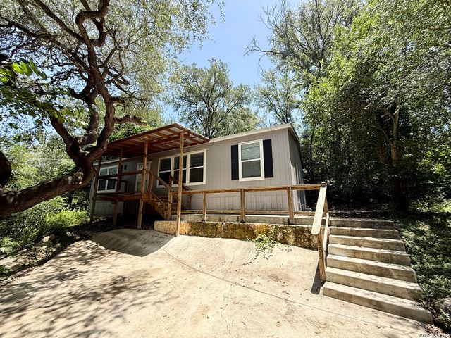 159 Deer Ln, New Braunfels, TX 78130