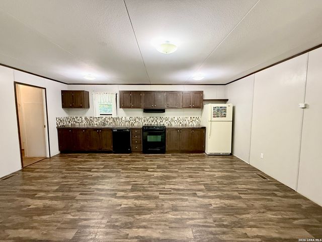 159 Deer Ln, New Braunfels, TX 78130