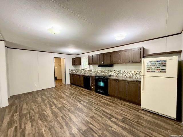 159 Deer Ln, New Braunfels, TX 78130