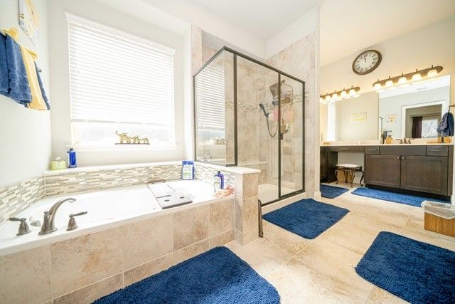 3110 Willow Brook Drive, Mansfield, TX 76063