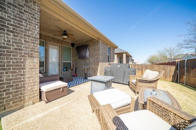 3110 Willow Brook Drive, Mansfield, TX 76063