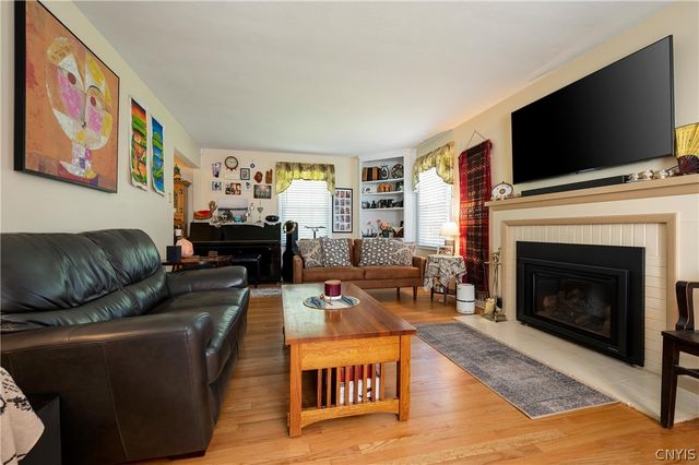4 Proctor Avenue, Kirkland, NY 13323