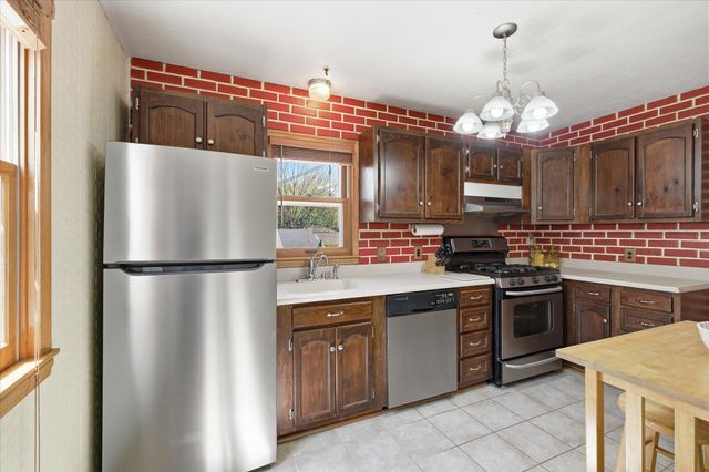 5512 35th Avenue S, Minneapolis, MN 55417