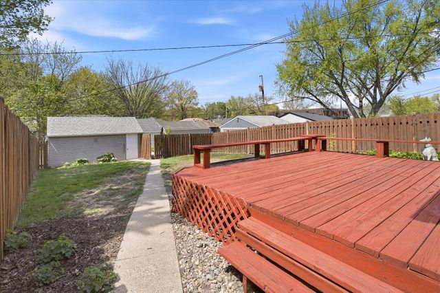 5512 35th Avenue S, Minneapolis, MN 55417