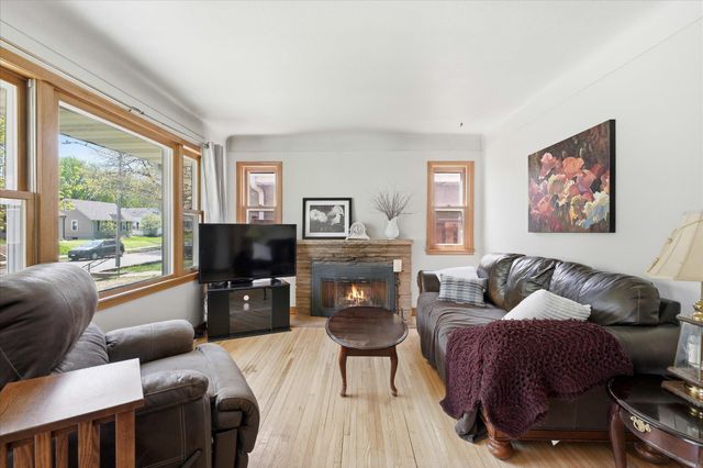 5512 35th Avenue S, Minneapolis, MN 55417