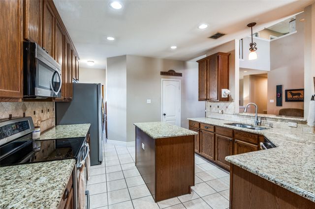 2234 White Rock Lane, Little Elm, TX 75068