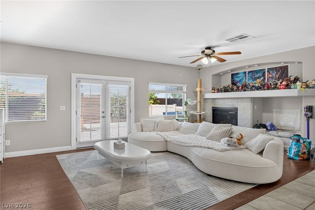 6749 Lookout Lodge Lane 2, North Las Vegas, NV 89084