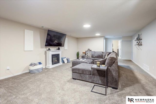 2848 Sheila Lane, Lincoln, NE 68516
