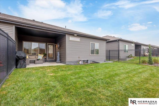 2848 Sheila Lane, Lincoln, NE 68516