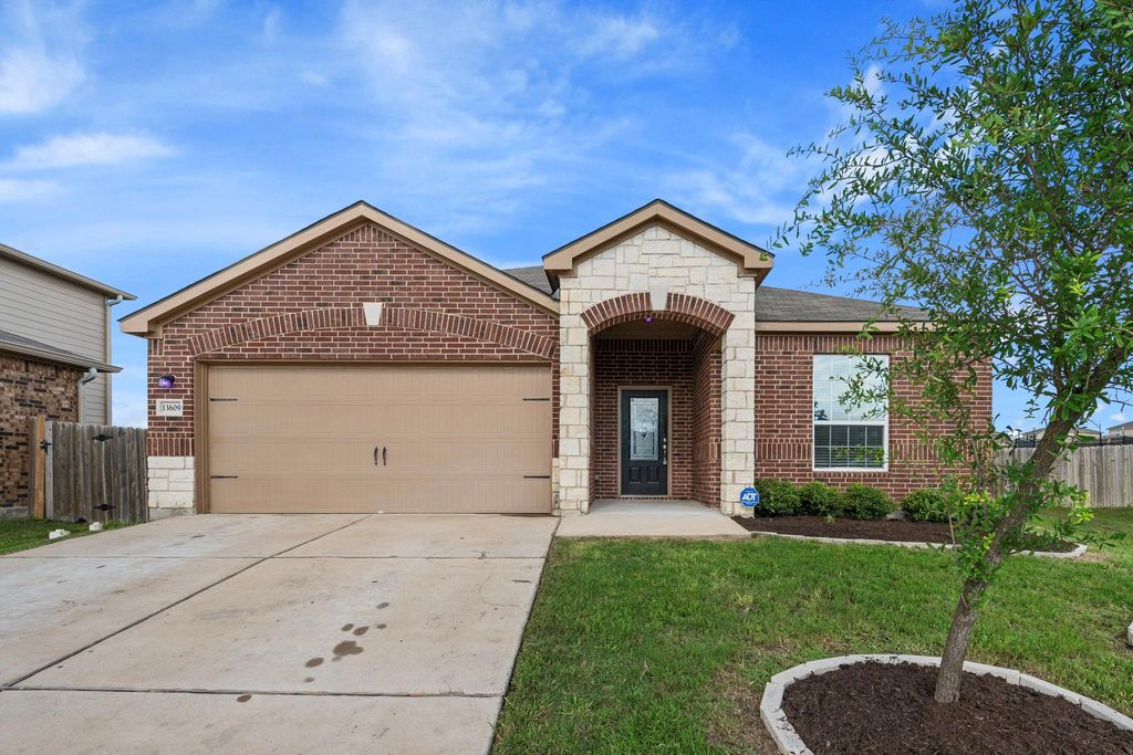 13609 Henry A. Wallace LN, Manor, TX 78653