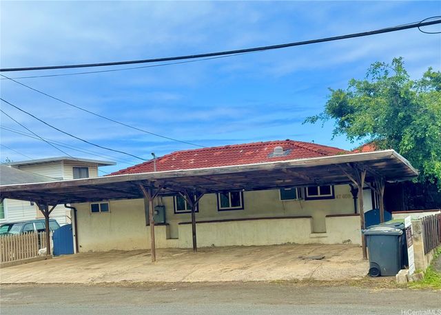 47-659 Kamehameha Highway, Kaneohe, HI 96744