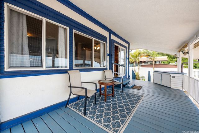 47-659 Kamehameha Highway, Kaneohe, HI 96744