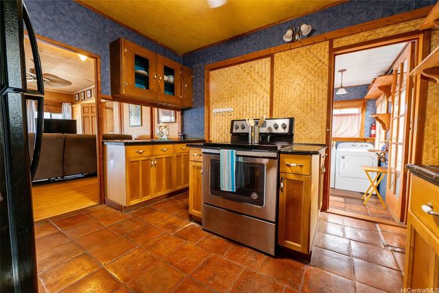 47-659 Kamehameha Highway, Kaneohe, HI 96744