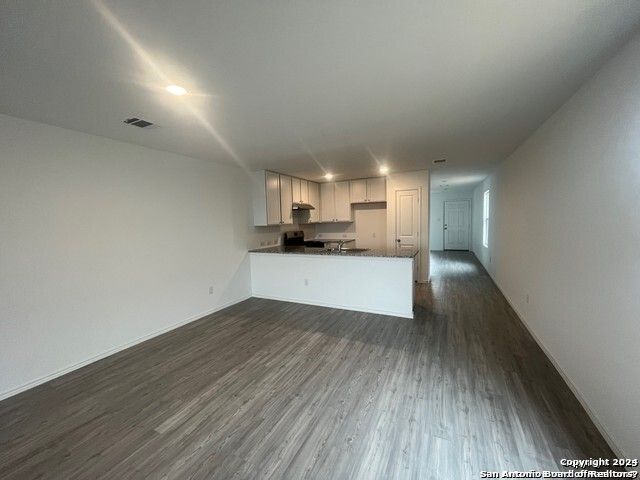 2421 DOUBLE OAK DR, New Braunfels, TX 78130