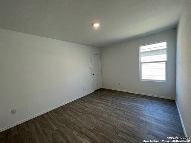 2421 DOUBLE OAK DR, New Braunfels, TX 78130