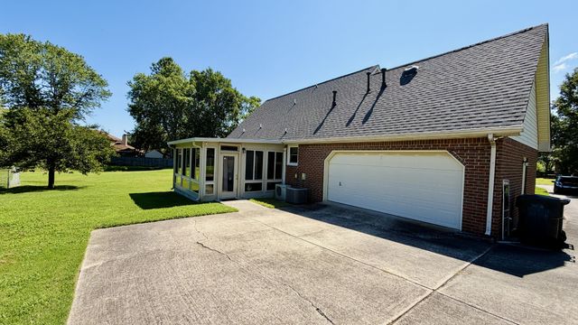 104 Hermitage Dr, Smyrna, TN 37167