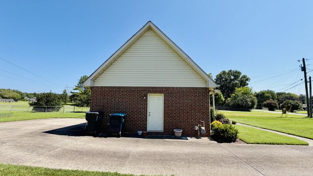 104 Hermitage Dr, Smyrna, TN 37167