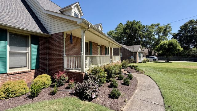 104 Hermitage Dr, Smyrna, TN 37167