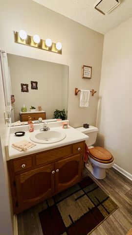 104 Hermitage Dr, Smyrna, TN 37167