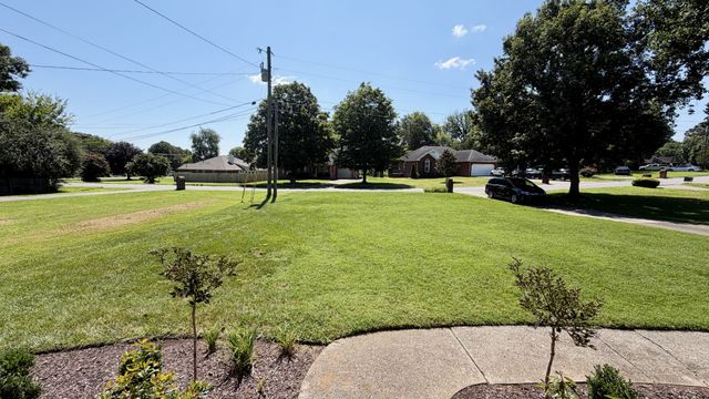 104 Hermitage Dr, Smyrna, TN 37167