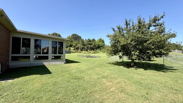 104 Hermitage Dr, Smyrna, TN 37167