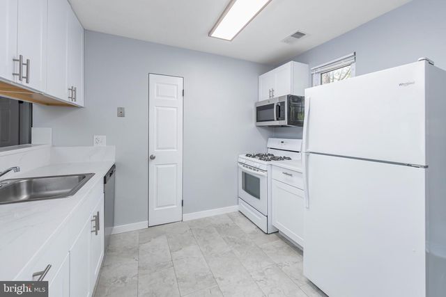 37 RAY SMITH RD, Sicklerville, NJ 08081