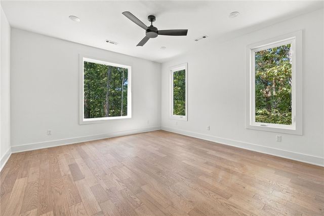1 Lockton Drive, Bella Vista, AR 72714