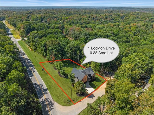 1 Lockton Drive, Bella Vista, AR 72714